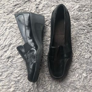 A2 by Aerosoles Black Wedge Platform Loafers